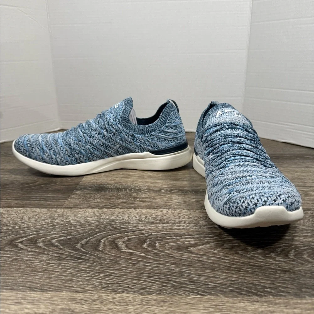 Light Blue Knit Slip-On Men's Sneakers - Unbranded - Picture 1 of 7